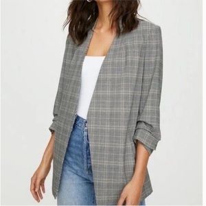 Aritzia Babaton power blazer size 10